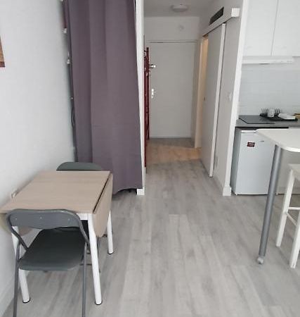 Studio 4 Personnes 5 Minutes A Pied De La Plage Le Grau-du-Roi Exteriör bild
